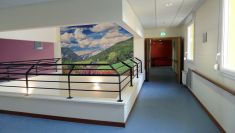 EHPAD LES BRUYERES - EPINAL - DECORATION DU HALL D'ENTREE - TOILE TENDUE IMPRIMEE PAR SUBLIMATION